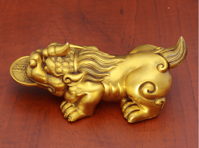 What are the differences between the Gold Swallowing Beast and the Pixiu? - LYDAZZ