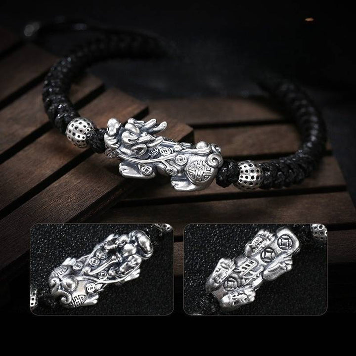 Wealth Guardian Pixiu Bracelet - Fortune &amp; Security - detail of sliver pixiu